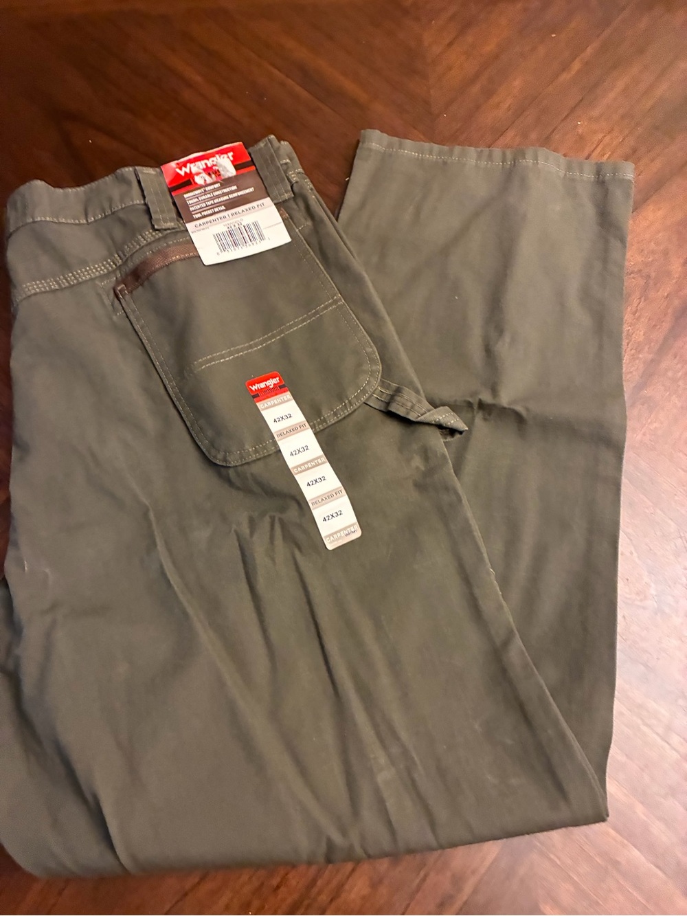 Wrangler Riggs Workwear Men's Carpenter Jean, Loden, 42W x 32L New